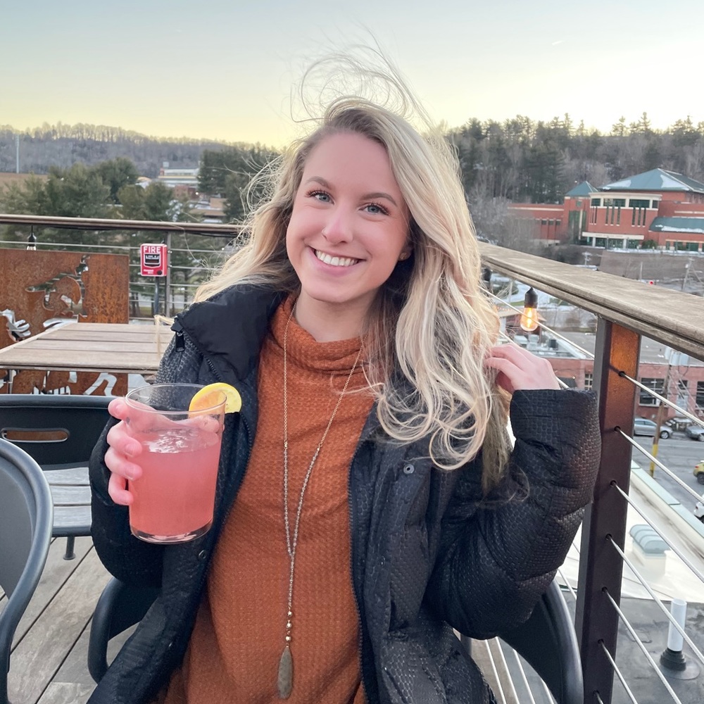 Meet your Posher, Sophia